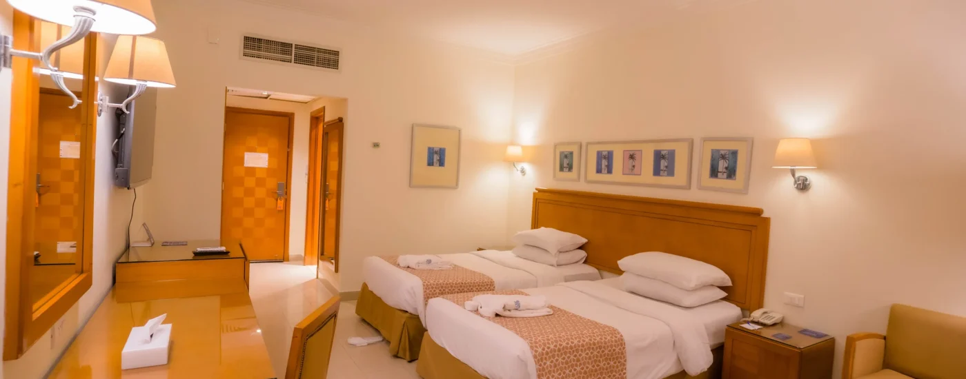 Royal Club rooms (2)